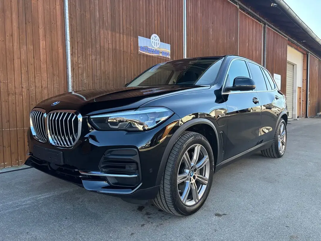 BMW X5 xDrive - foto 1