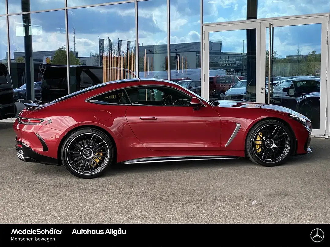 Mercedes-Benz AMG GT 63 4MATIC Premium - Thumbnail 4
