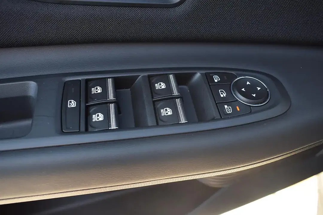 Nissan Micra - Thumbnail 14