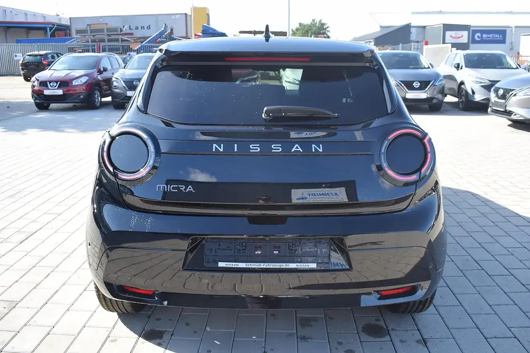 Nissan Micra - Thumbnail 7