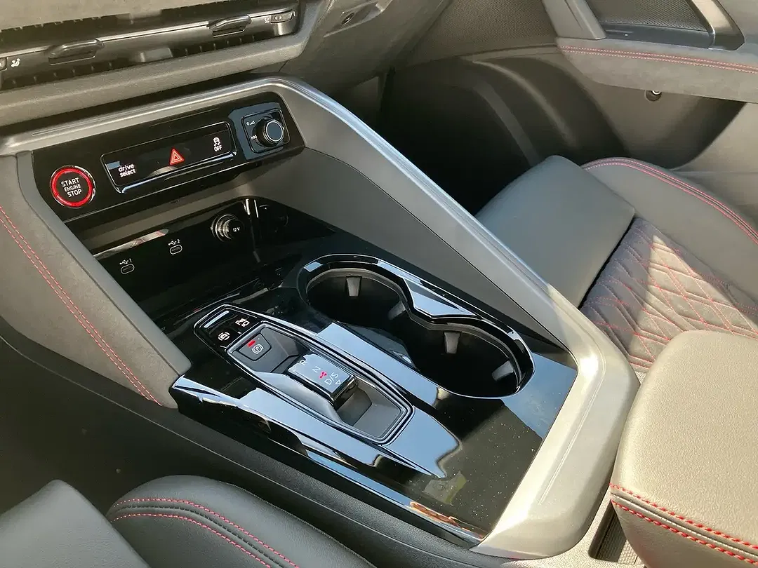 Audi Q5 TDI S tronic quattro Sportback - Thumbnail 13