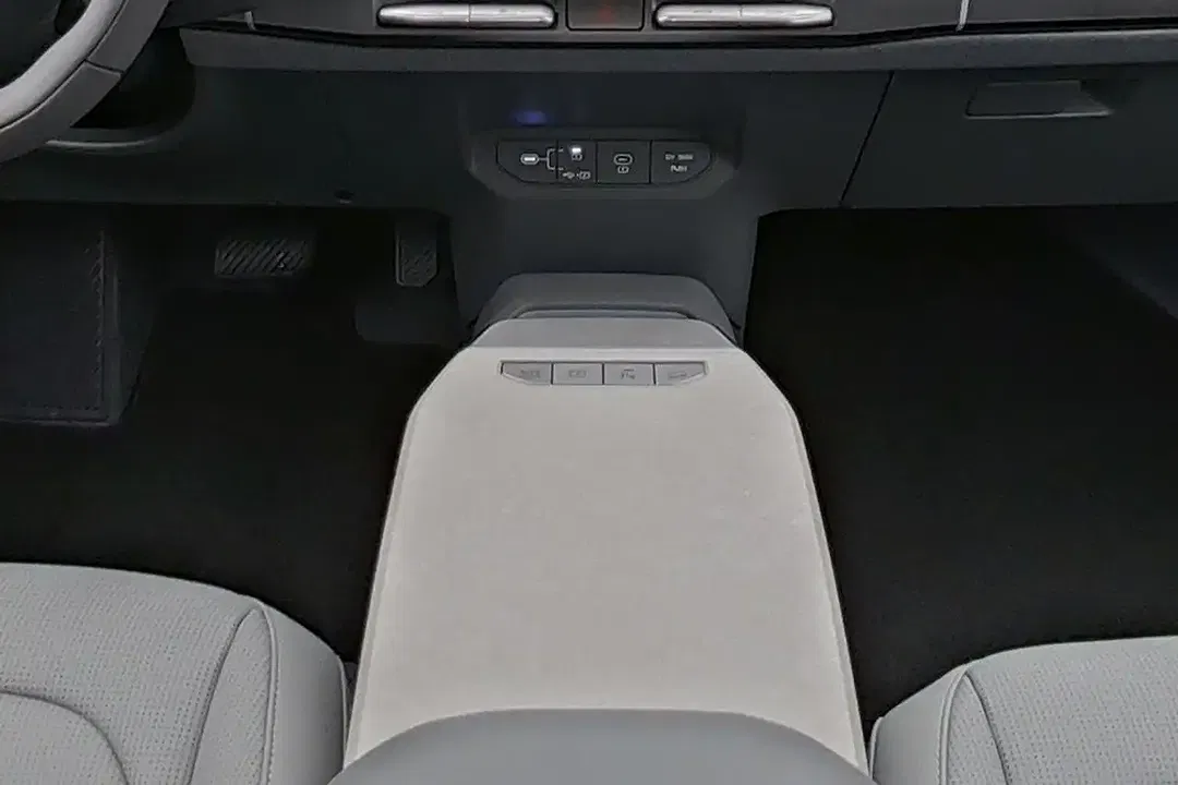 Kia EV3 Earth - Thumbnail 9