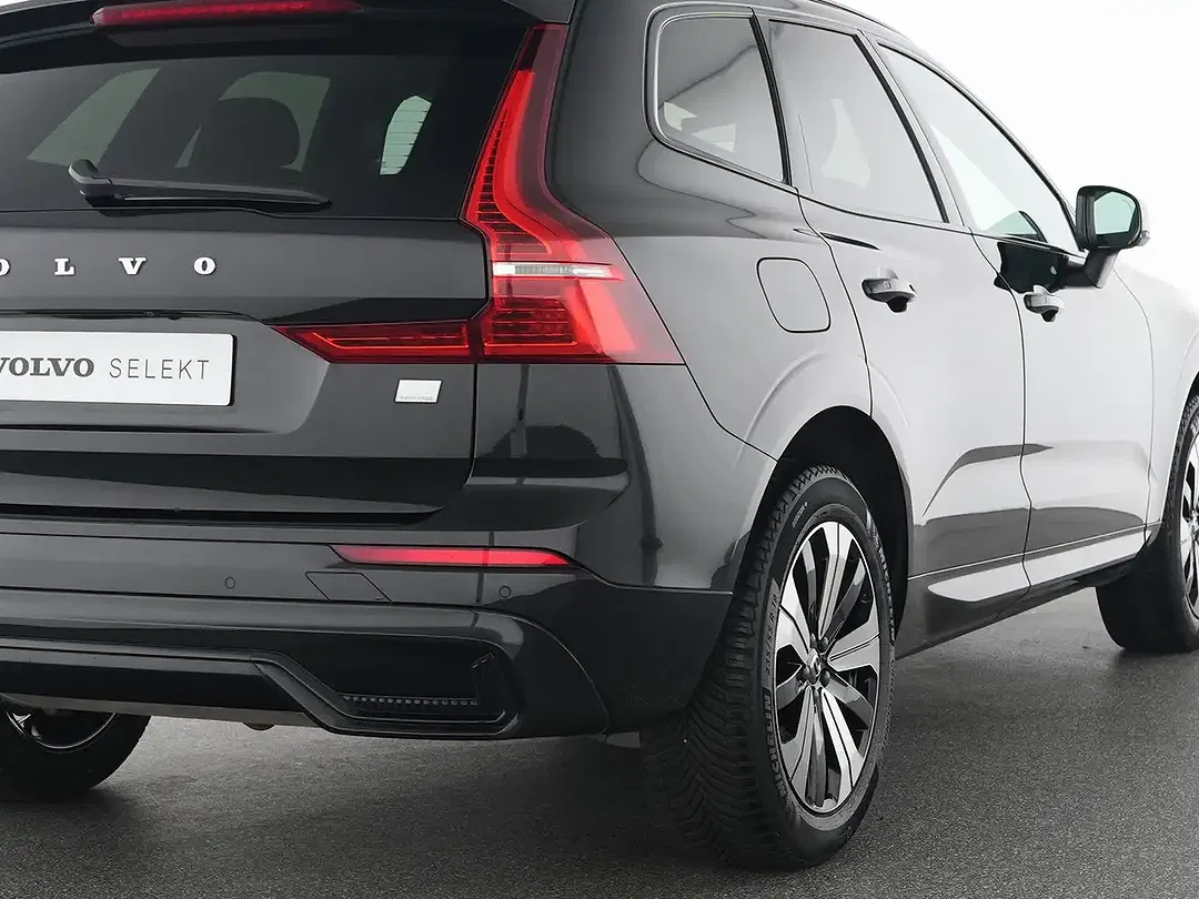 Volvo XC60 T6 AWD Plus Dark - Thumbnail 9