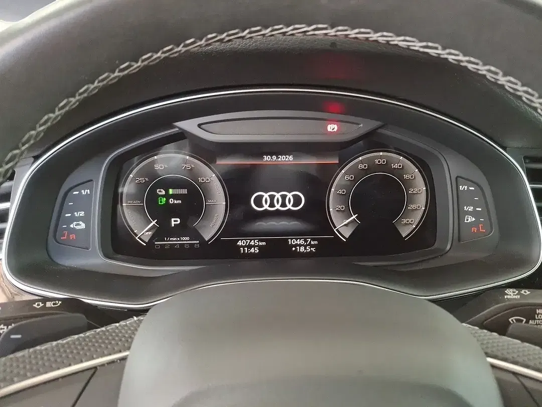 Audi Q7 55 TFSI e quattro S line - Thumbnail 10