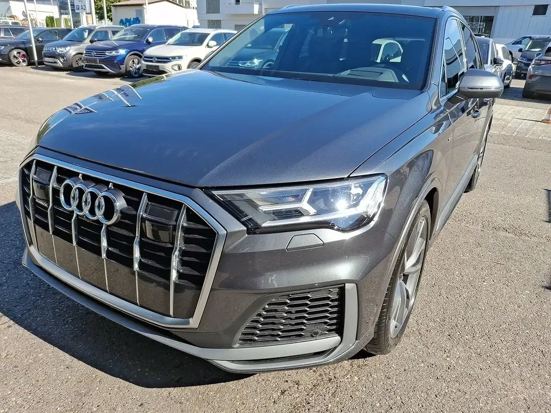 Audi Q7 55 TFSI e quattro S line - Thumbnail 8
