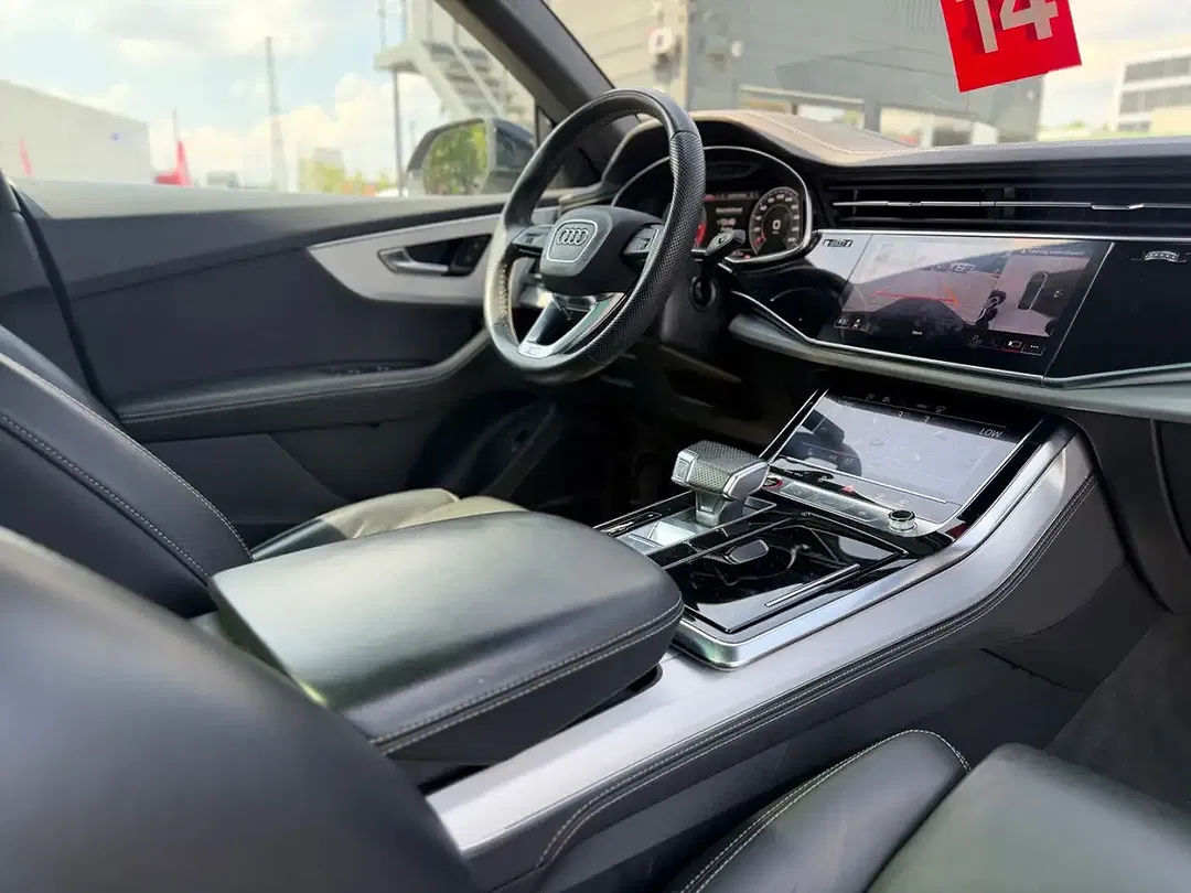 Audi SQ8 4.0 TFSI quattro - Thumbnail 14
