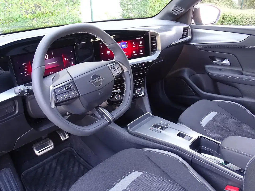 Opel Mokka-E GS - Thumbnail 9