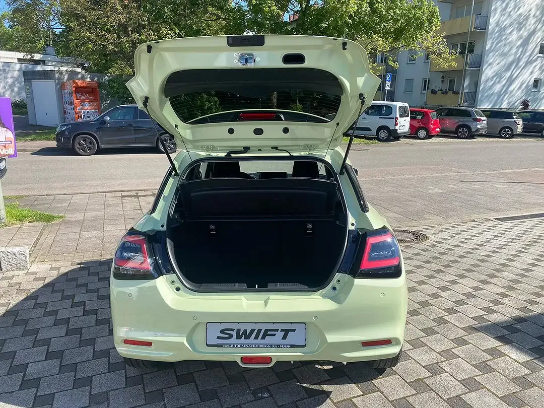 Suzuki Swift Hybrid 1.2 Dualjet CVT Comfort+ - Thumbnail 8