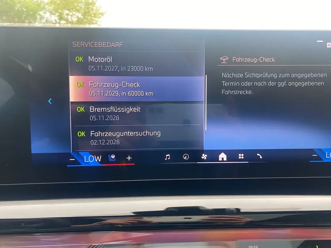 BMW 550 xDrive Touring M Sport - Thumbnail 15