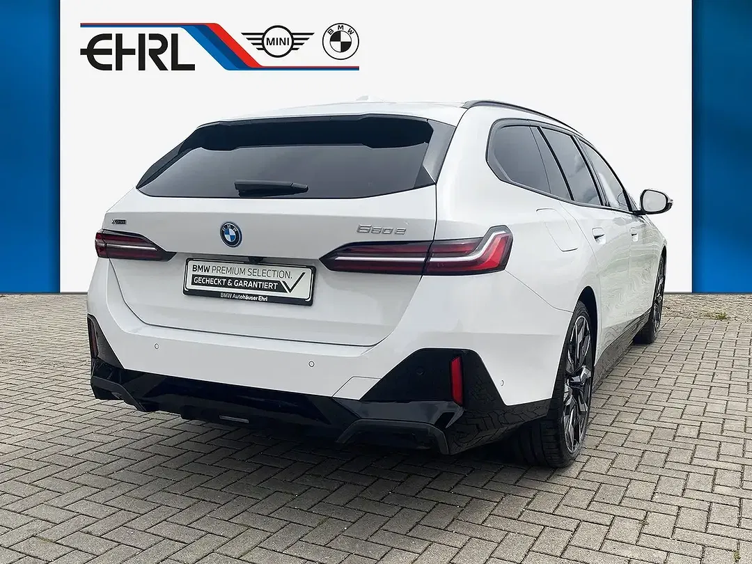 BMW 550 xDrive Touring M Sport - Thumbnail 5