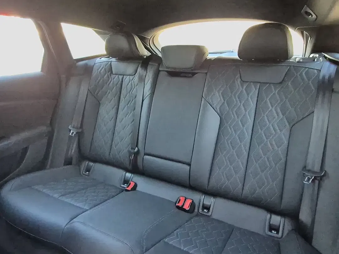 Audi A6 e-tron performance S line - Thumbnail 12