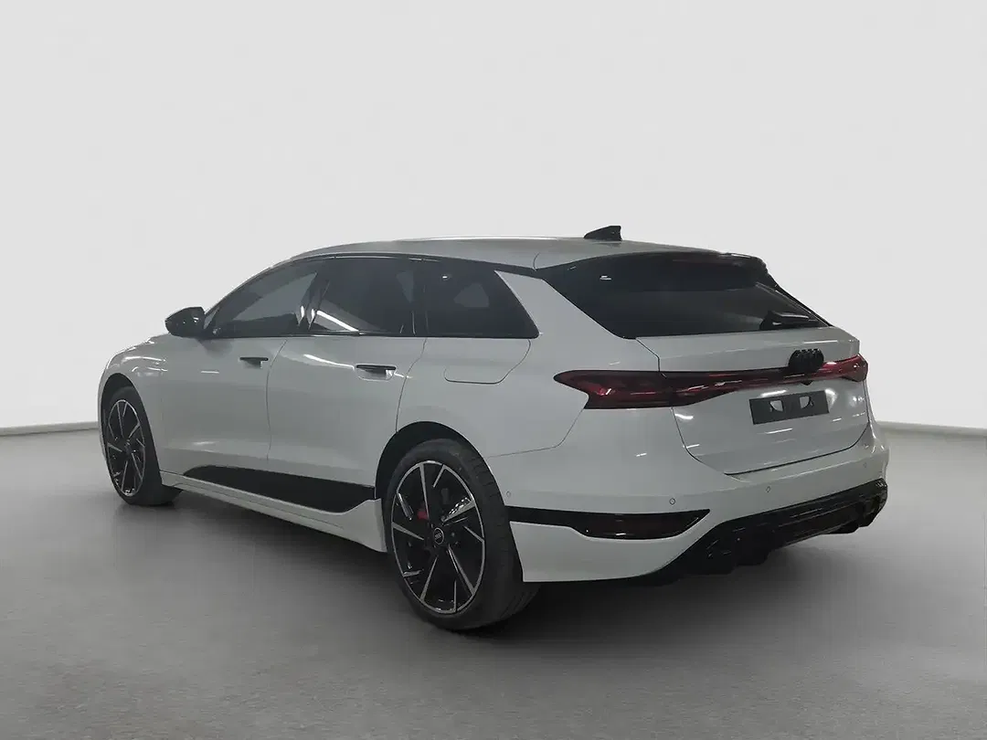 Audi A6 e-tron performance S line - Thumbnail 4