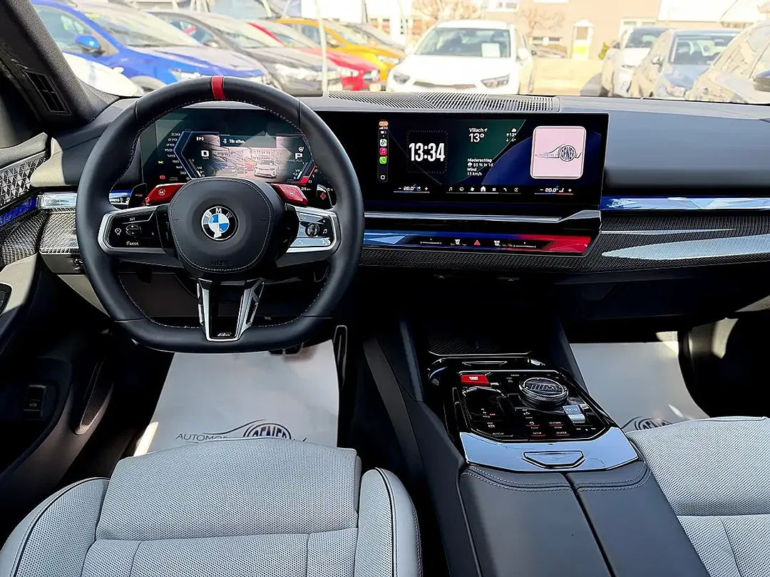 BMW M5 Touring - foto 15