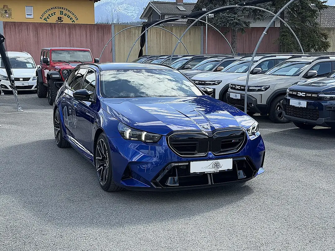 BMW M5 Touring - foto 1
