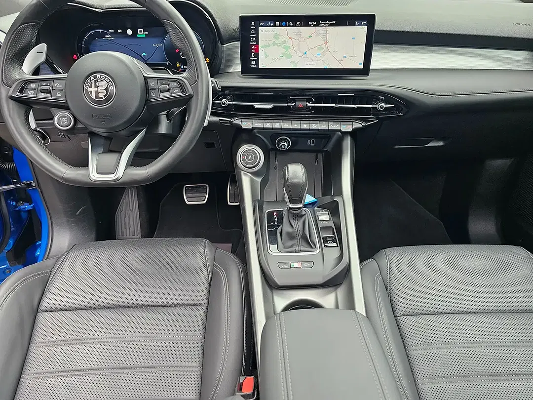 Alfa Romeo Tonale 1.3 PHEV Q4 Veloce - Thumbnail 12