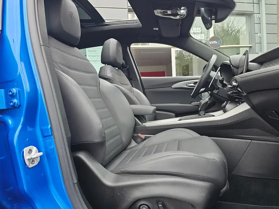 Alfa Romeo Tonale 1.3 PHEV Q4 Veloce - Thumbnail 14