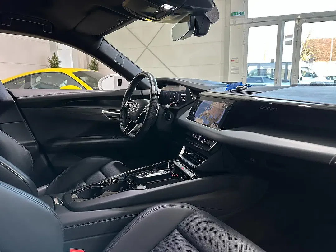 Audi e-tron GT quattro Matrix LED - Thumbnail 11