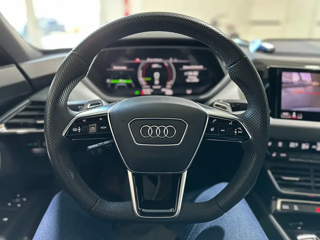 Audi e-tron GT quattro Matrix LED - Thumbnail 14