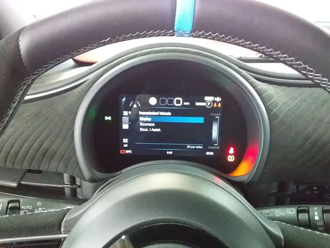 Abarth 500e - Thumbnail 11