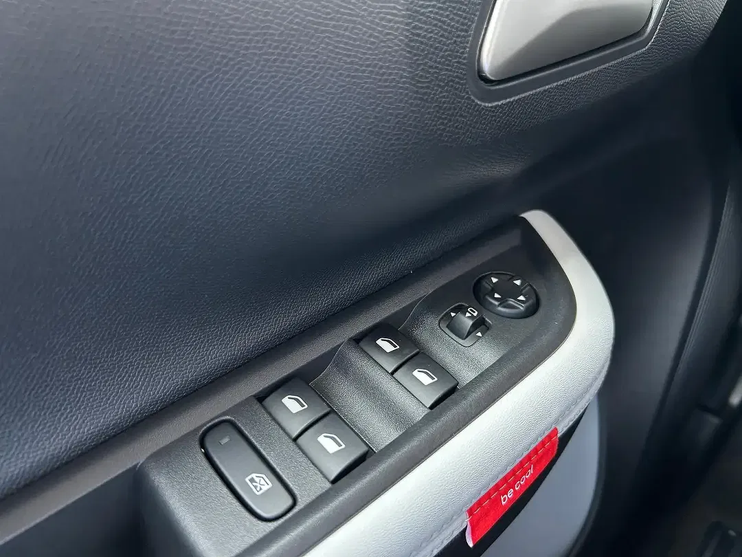 Citroen E-C3 Max - Thumbnail 25