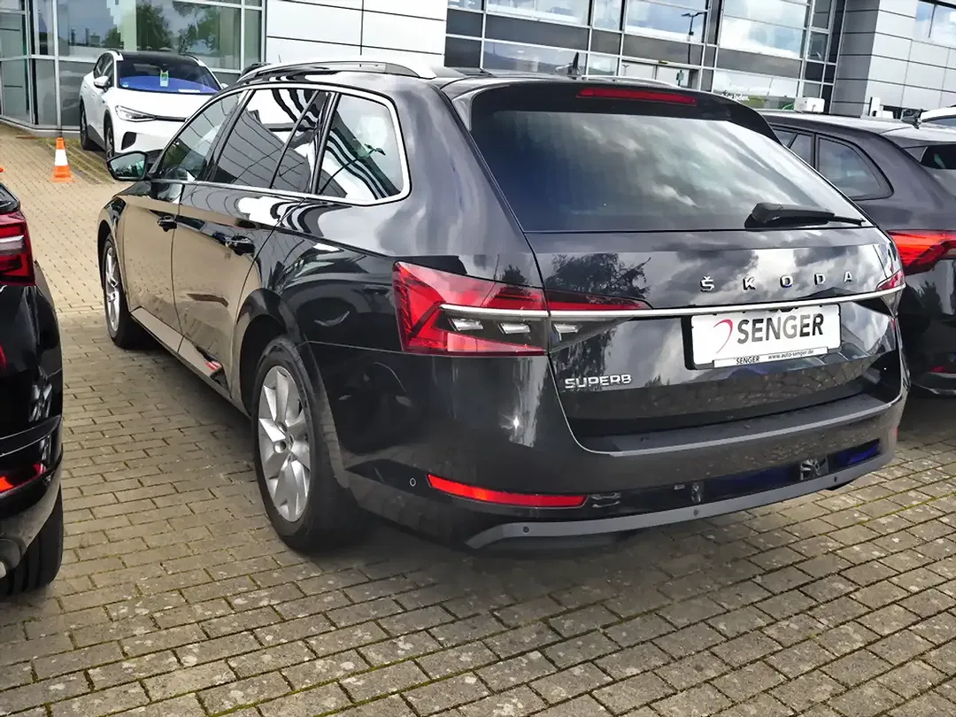Skoda Superb 2.0 TDI Combi Style - Thumbnail 4