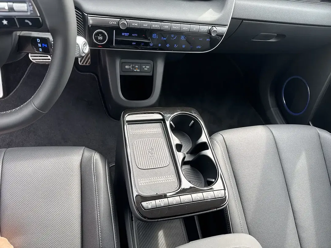 Hyundai IONIQ 5 UNIQ - Thumbnail 9