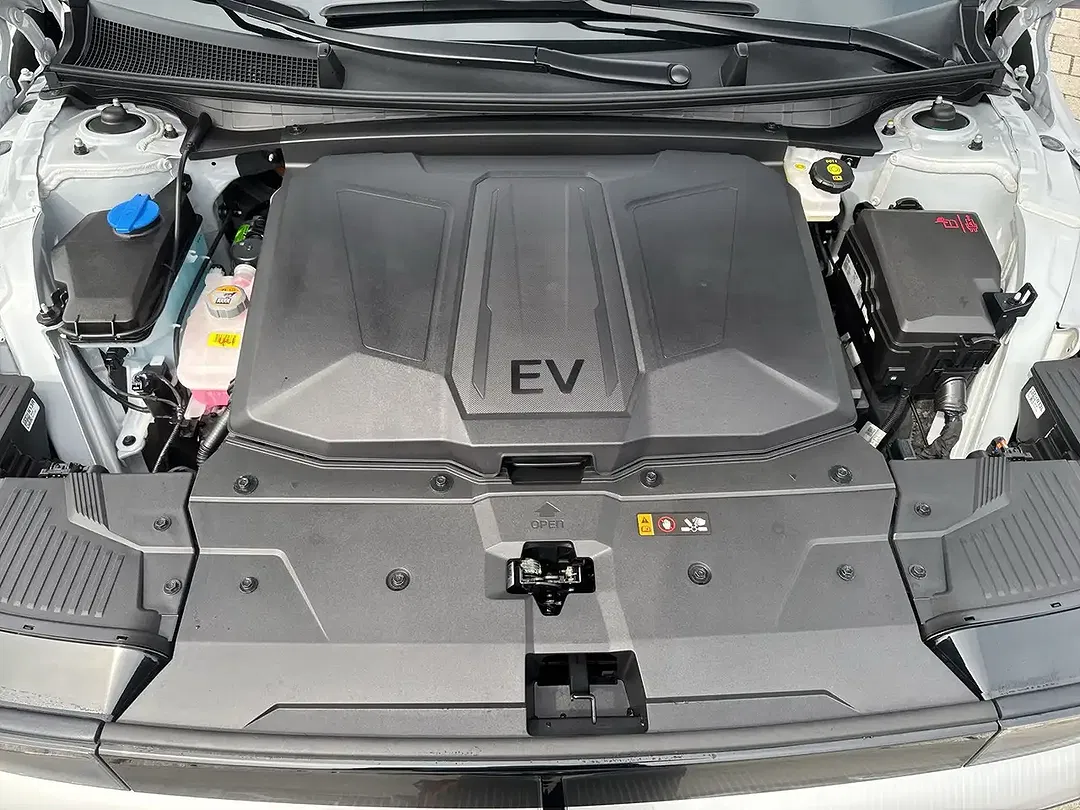 Hyundai IONIQ 5 UNIQ - Thumbnail 12