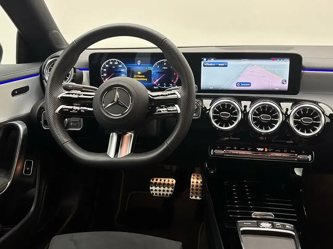 Mercedes-Benz CLA 200 AMG Night - Thumbnail 8