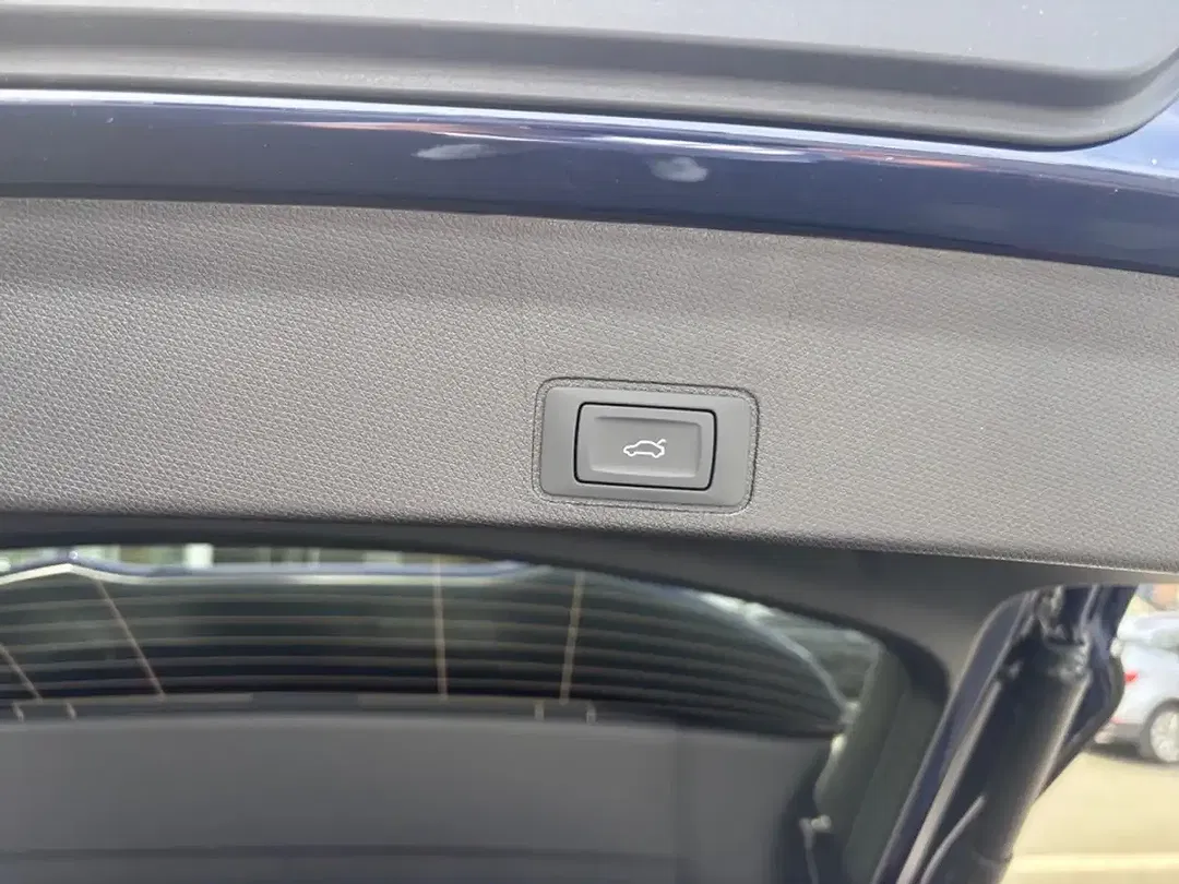 CUPRA Terramar 1.5 PHEV VZ Matrix LED - Thumbnail 10
