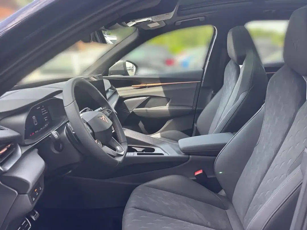 CUPRA Terramar 1.5 PHEV VZ Matrix LED - Thumbnail 12