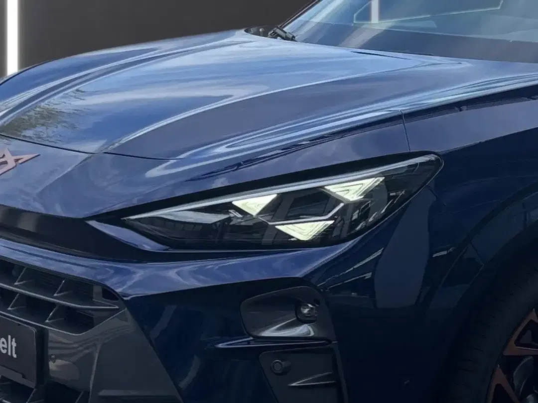 CUPRA Terramar 1.5 PHEV VZ Matrix LED - Thumbnail 7