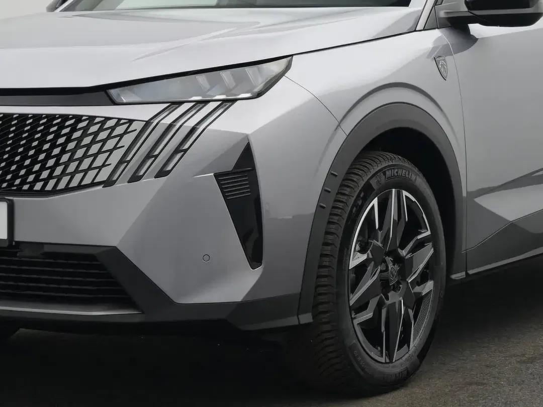 Peugeot 5008 145 e-DSC6 Hybrid GT - Thumbnail 8