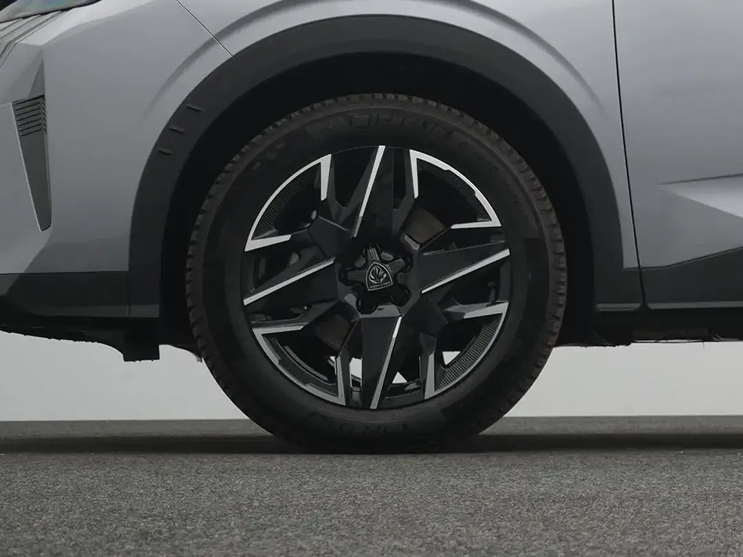 Peugeot 5008 145 e-DSC6 Hybrid GT - Thumbnail 7