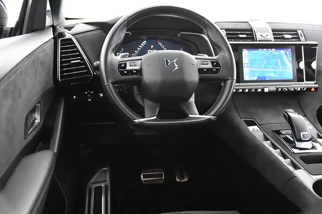 DS Automobiles DS 7 Crossback - Thumbnail 9