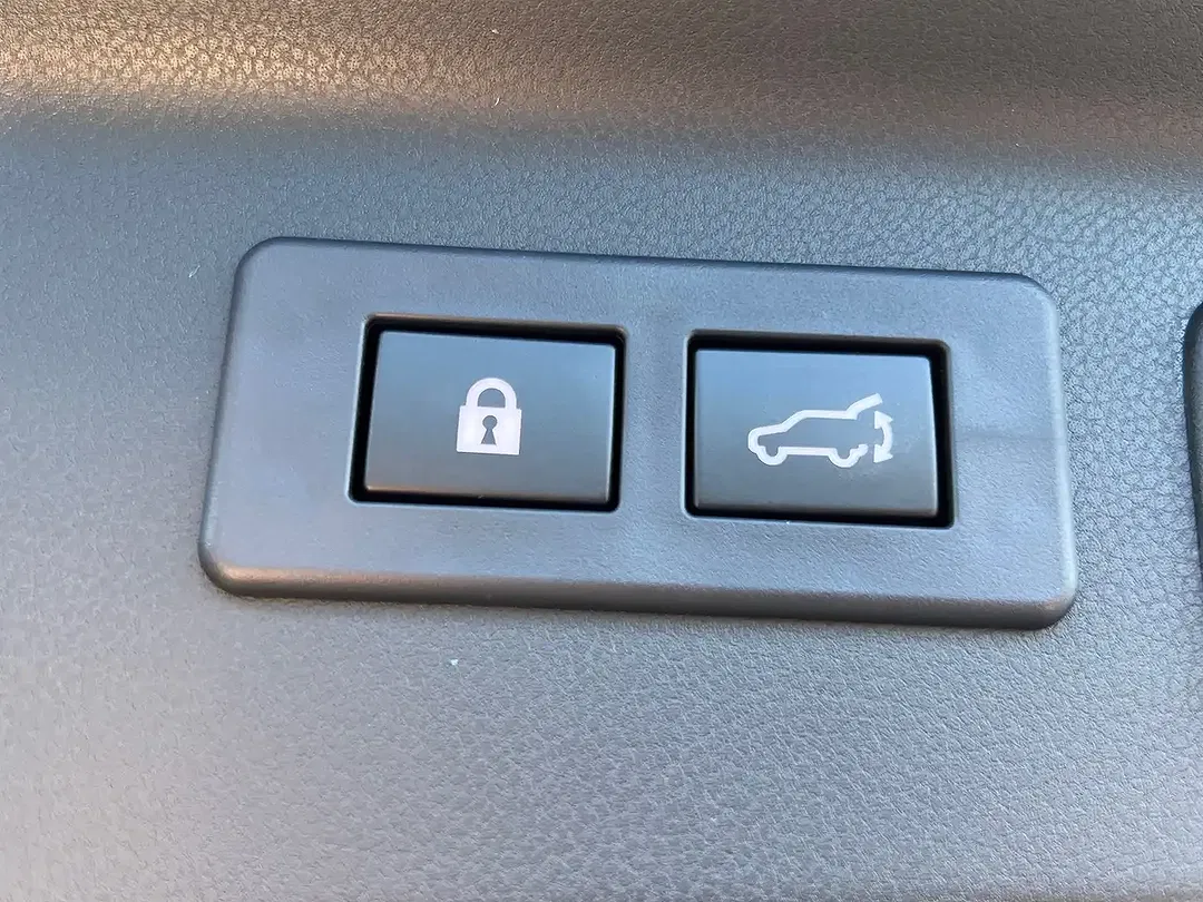 Subaru Forester 2.0 Hybrid Lineartronic Active - Thumbnail 12
