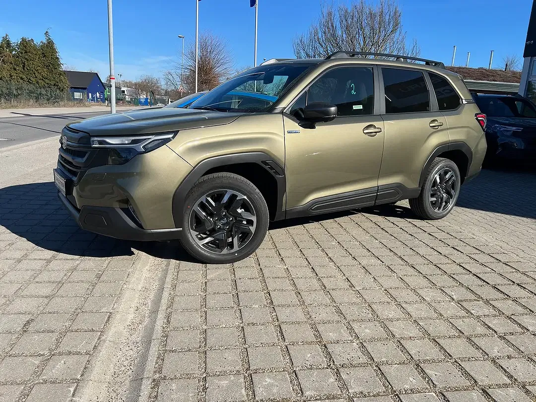 Subaru Forester 2.0 Hybrid Lineartronic Active - Thumbnail 3