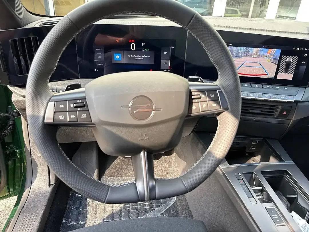 Opel Astra EV Ultimate - Thumbnail 8