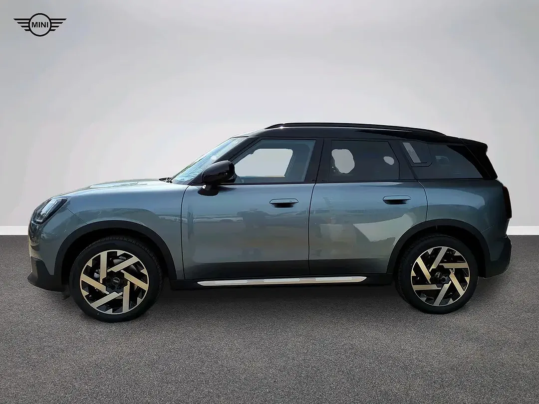 MINI Countryman C Favoured Trim - Thumbnail 3