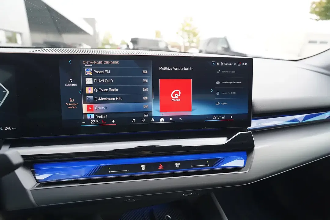 BMW i5 eDrive - Thumbnail 11
