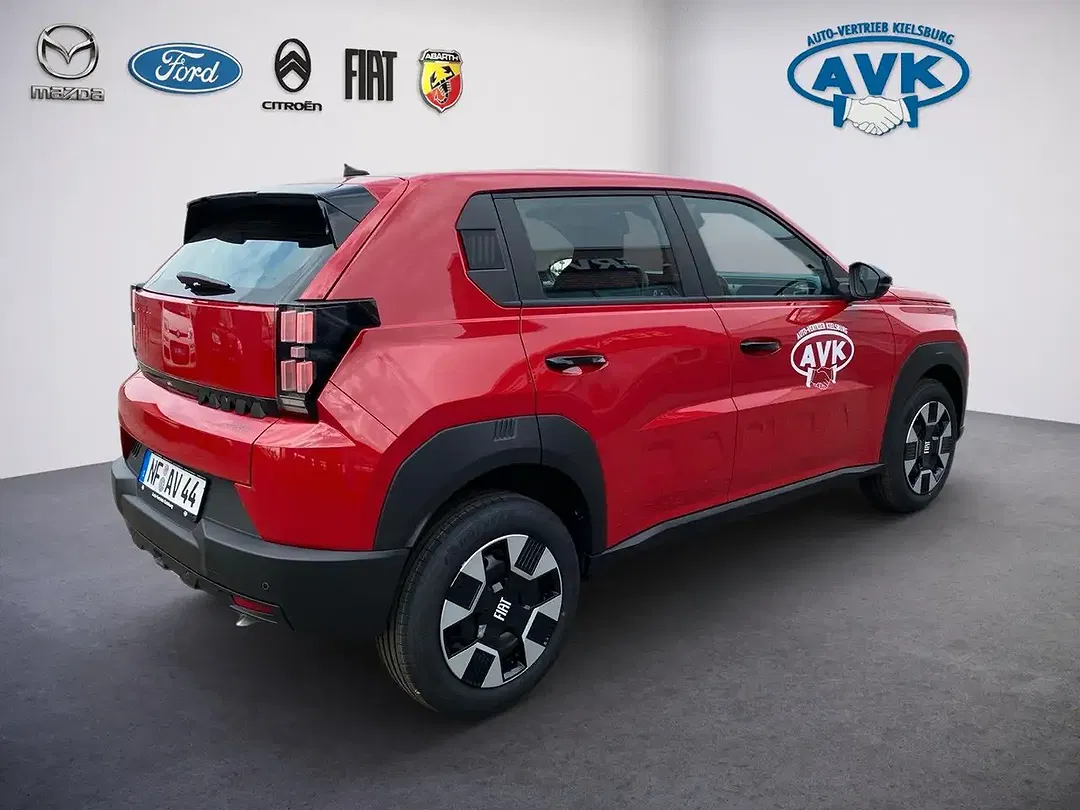 Fiat Grande Panda MHEV Icon - Thumbnail 3