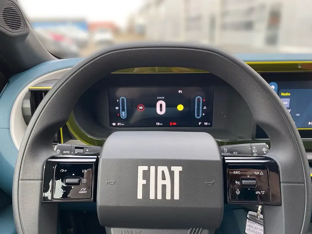 Fiat Grande Panda MHEV Icon - Thumbnail 7