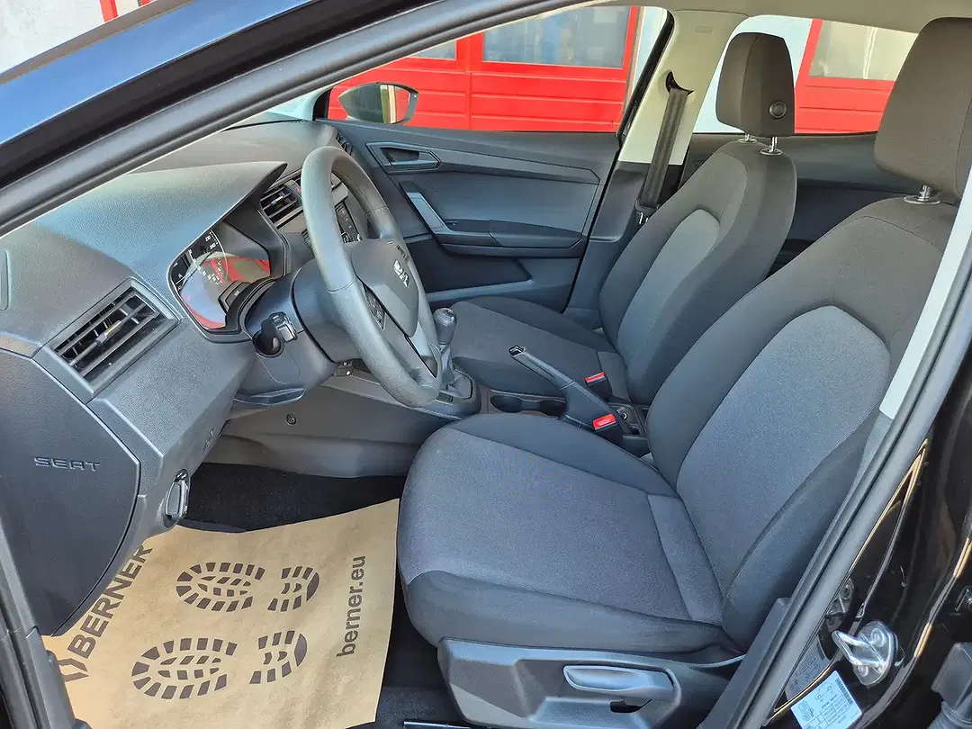 SEAT Ibiza Reference - Thumbnail 10