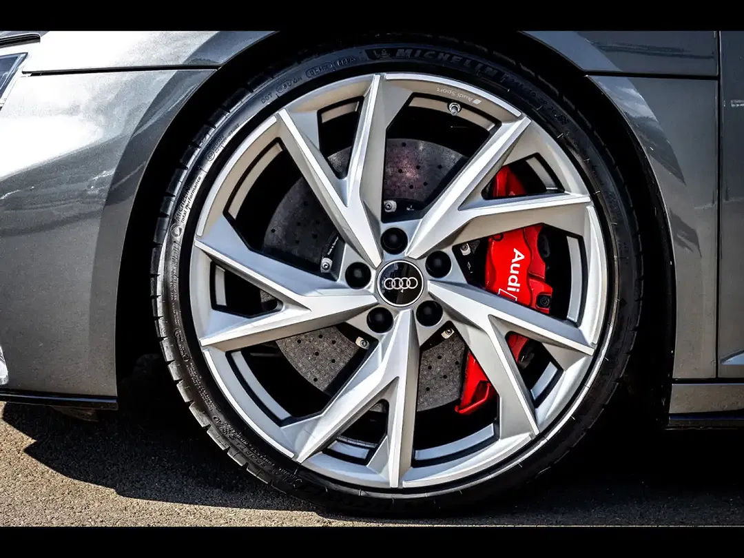 Audi R8 5.2 V10 FSI S tronic quattro performance - Thumbnail 8