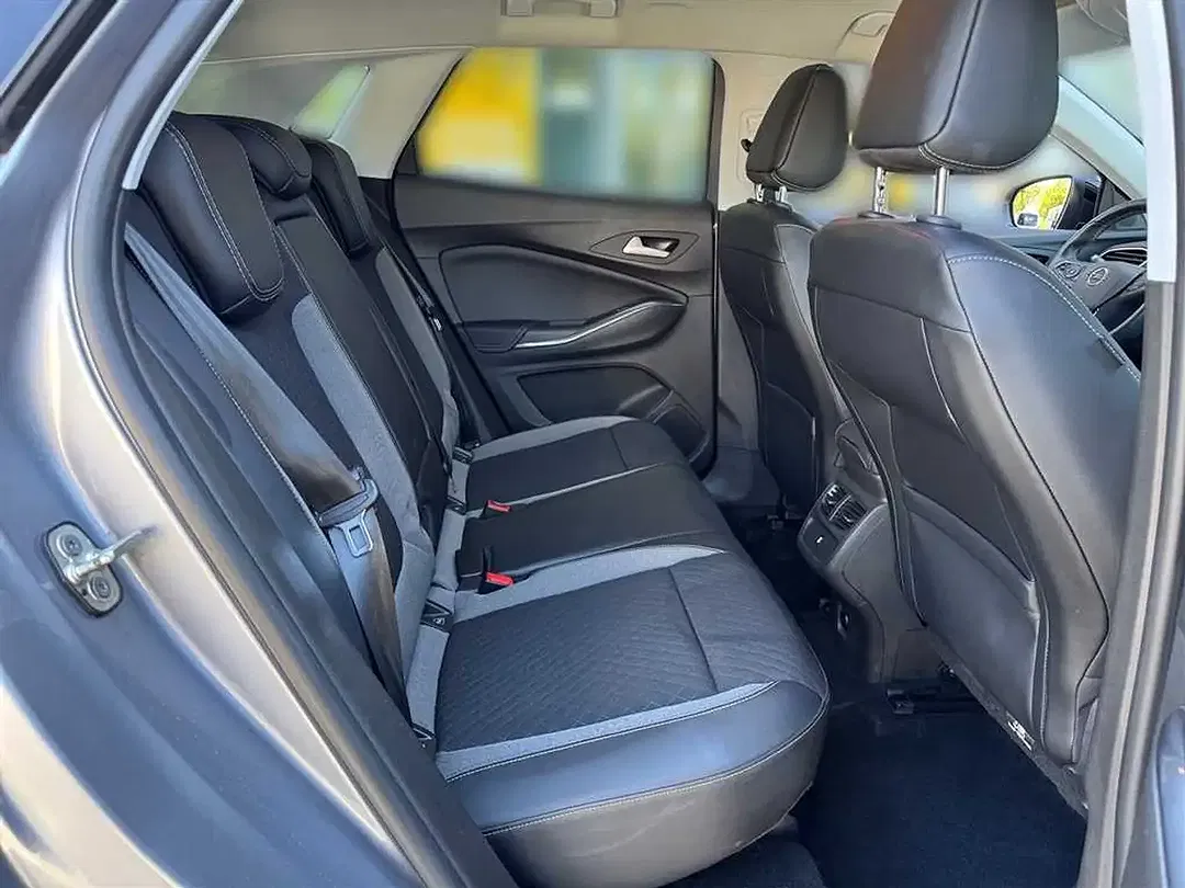 Opel Grandland X 1.6 Turbo Innovation - foto 15