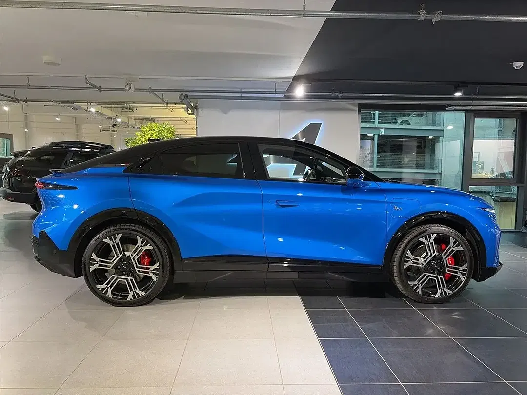Alpine A390 GT - Thumbnail 6