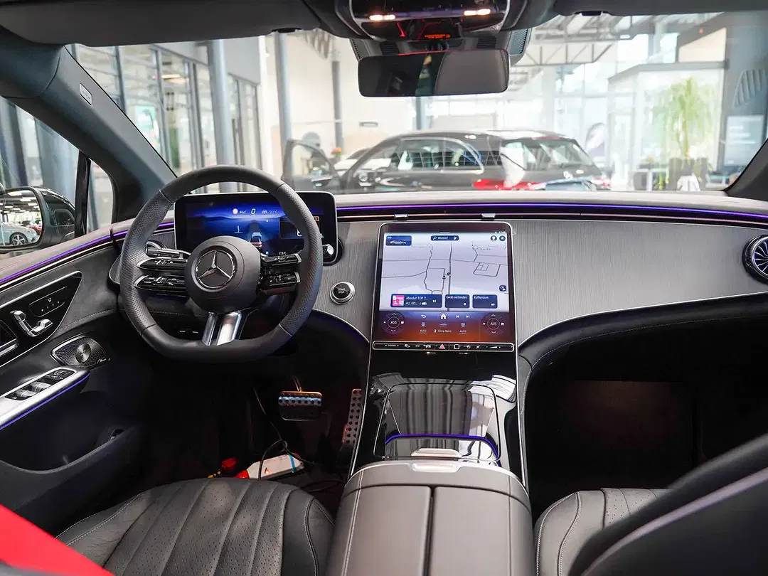 Mercedes-Benz EQE 500 4MATIC AIRMATIC Burmester AMG Line - foto 15