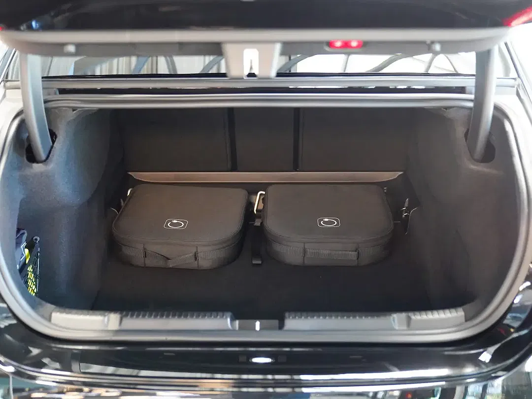 Mercedes-Benz EQE 500 4MATIC AIRMATIC Burmester AMG Line - Thumbnail 6
