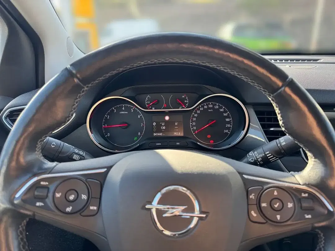 Opel Crossland 1.2 Ultimate - Thumbnail 8