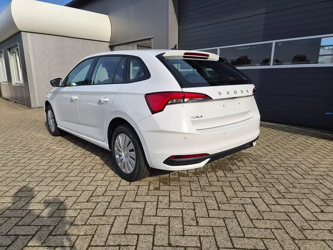 Skoda Scala 1.0 TSI DSG Selection - foto 1