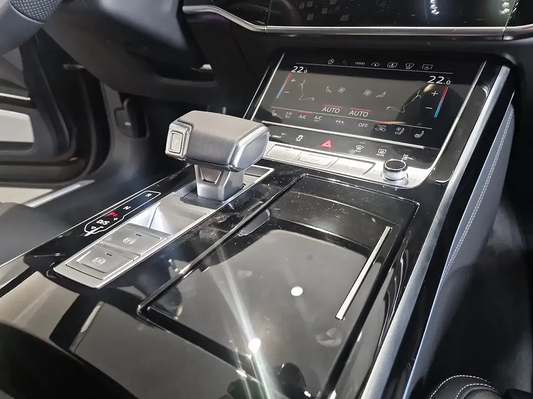 Audi S8 TFSI tiptronic - Thumbnail 9